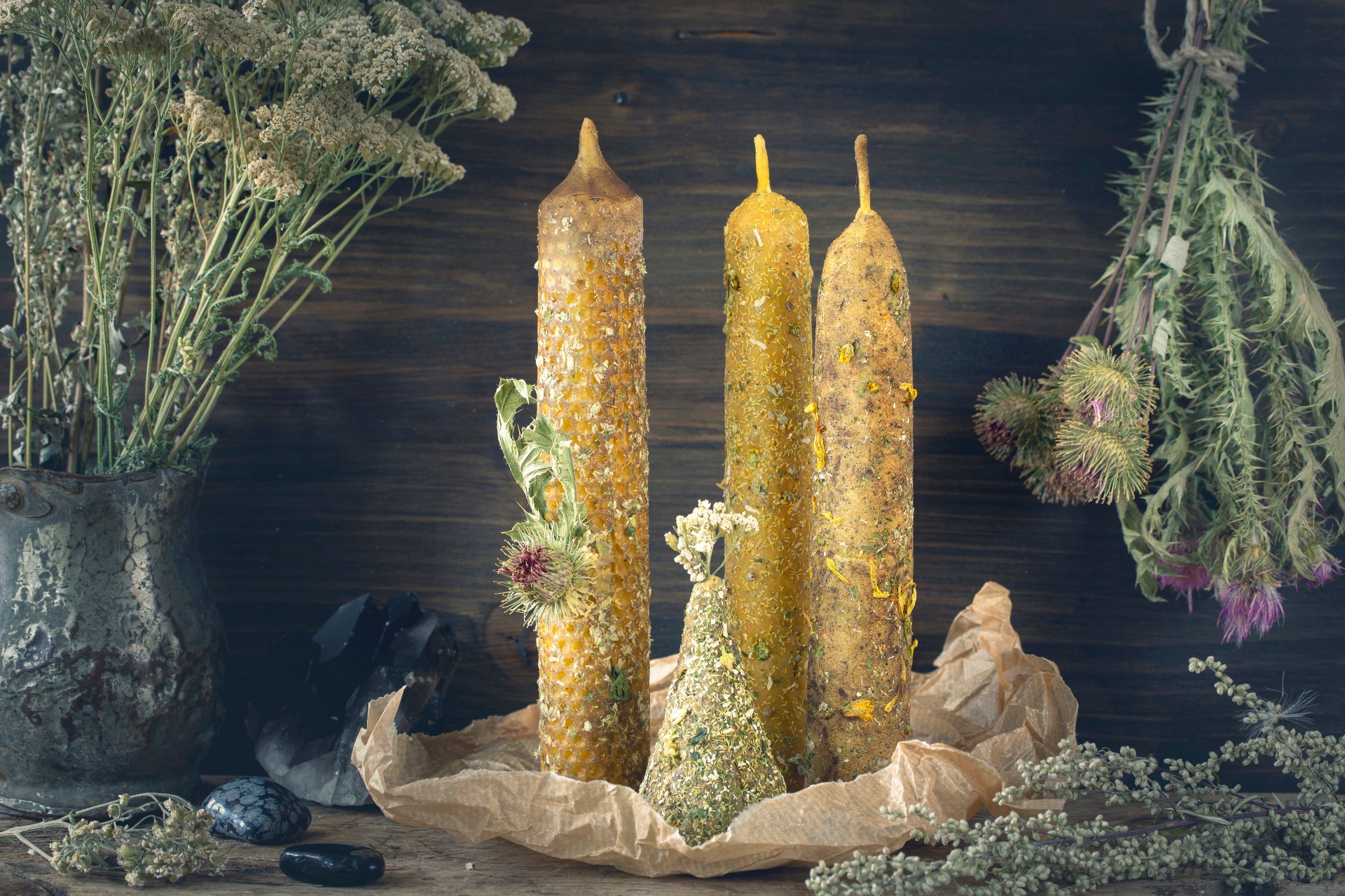 beeswax candles holiday honeycomb